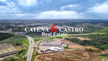 Estou no mercado imobiliário há mais de 40 anos. Desde que comecei a trabalhar com meu pai, aos 18 anos, e há 30 anos, quando fundamos a Catena & Castro Real Estate, acompanho as mudanças e evoluções do setor. 
