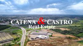 Estou no mercado imobiliário há mais de 40 anos. Desde que comecei a trabalhar com meu pai, aos 18 anos, e há 30 anos, quando fundamos a Catena & Castro Real Estate, acompanho as mudanças e evoluções do setor. 